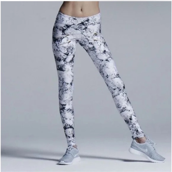 Varley Pants - Varley > Marble Leggings with Zip Pockets White/Black Extra Small
